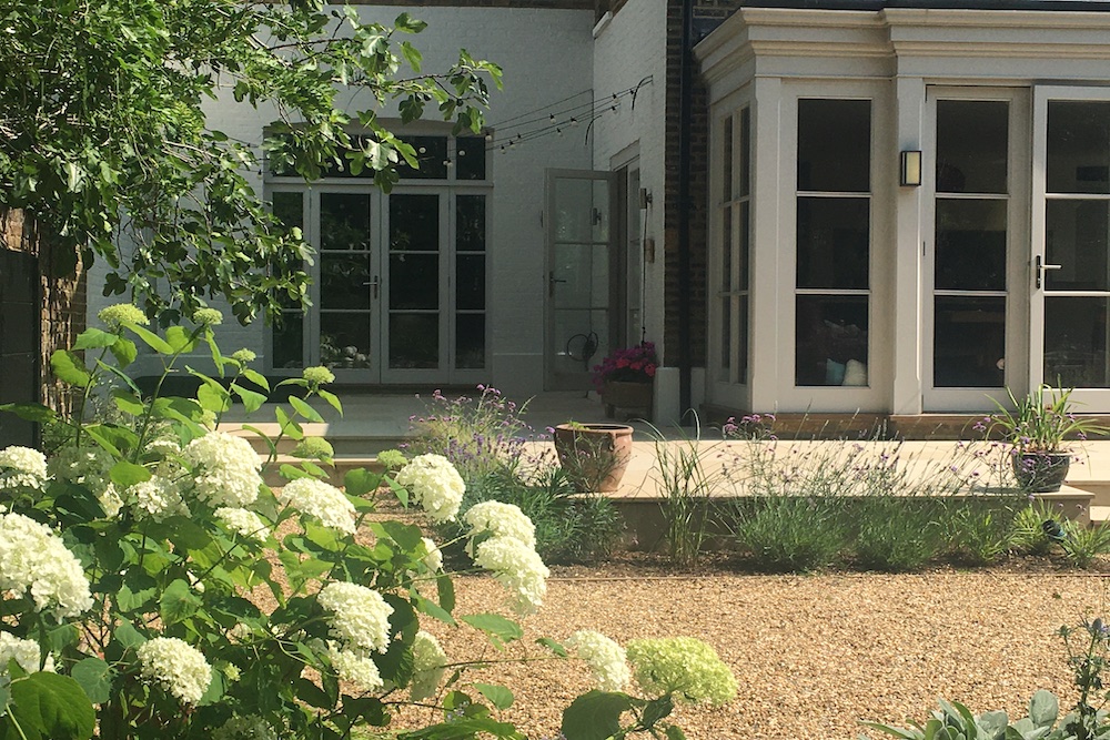 A Terrace to relax and entertain, East Molesey 7